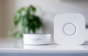 Amazon Alexa und Philips Hue