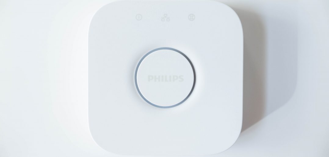 Philips Hue Bridge oben