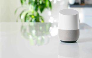 Google Home installieren und in Betrieb nehmen