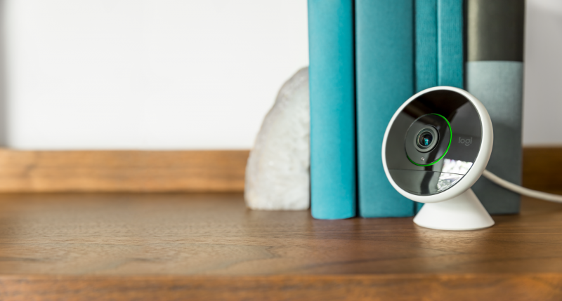 (c) Logitech Presse