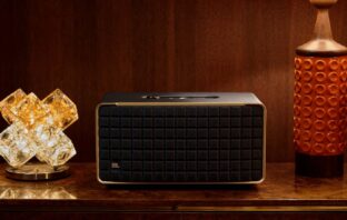 JBL Authentics