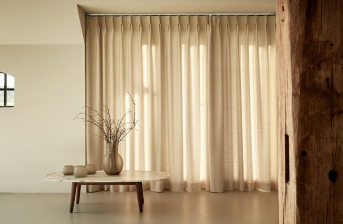 Eve MotionBlinds Curtain Motor