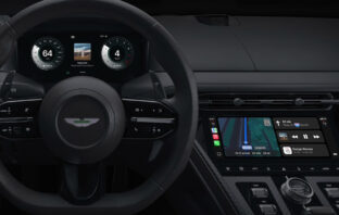 Apple CarPlay Ultra