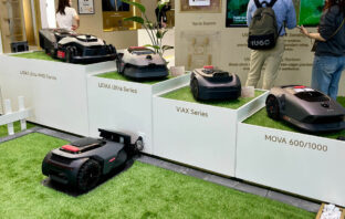Mova Mähroboter